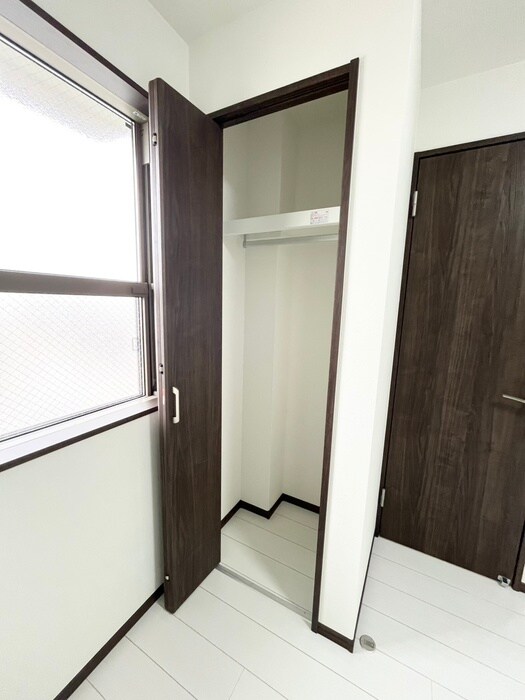 物件内観写真13　(収納)