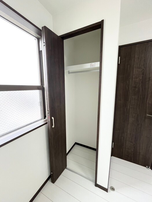 物件内観写真13　(収納)