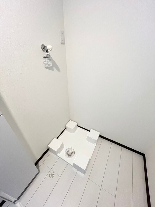 物件内観写真19　(洗濯機置場)