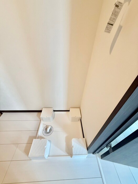 物件内観写真21　(洗濯機置場)