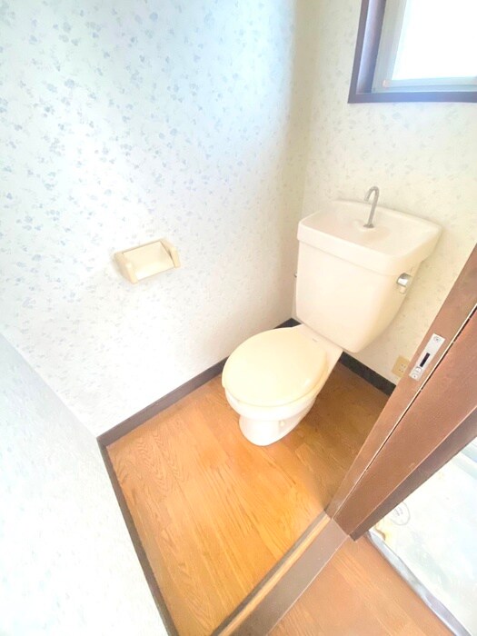 物件内観写真15　(トイレ)