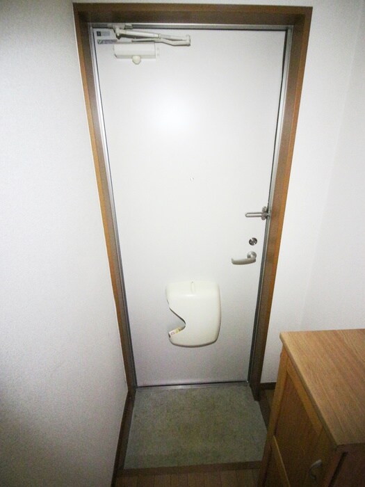 物件内観写真20　(玄関)