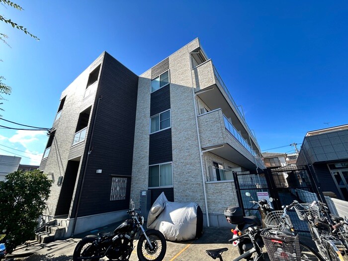 物件外観写真1　(外観写真)