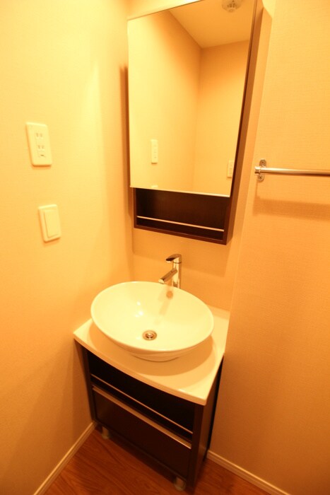 物件内観写真13　(洗面)