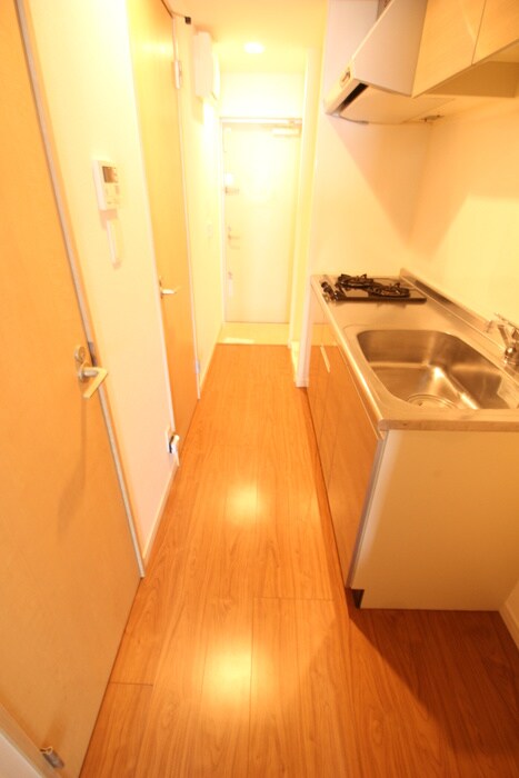 物件内観写真18　(廊下)