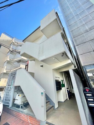 三山マンション外観写真