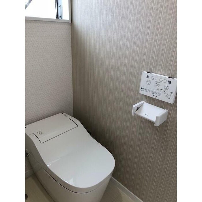 物件内観写真11　(トイレ)