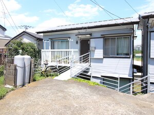 土志田アパート外観写真