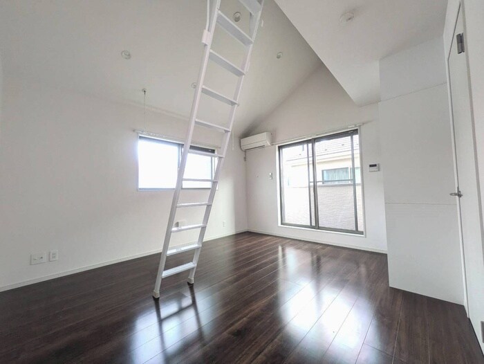 物件内観写真10　(居室)