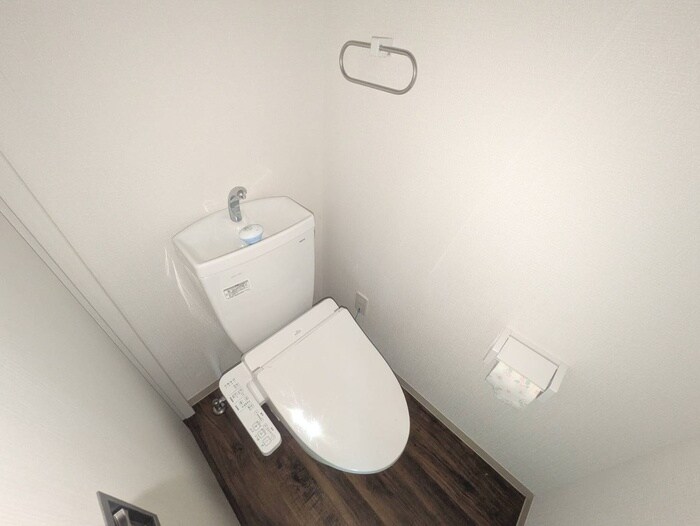 物件内観写真18　(トイレ)