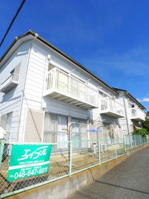 石井ホ－ムズ外観写真