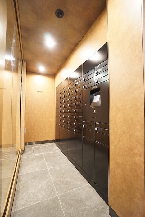 物件外観写真4　(建物設備)