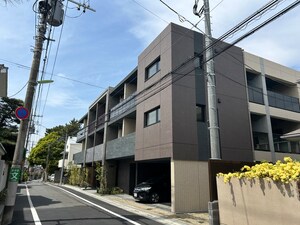 REGALIZ明大前（304）外観写真