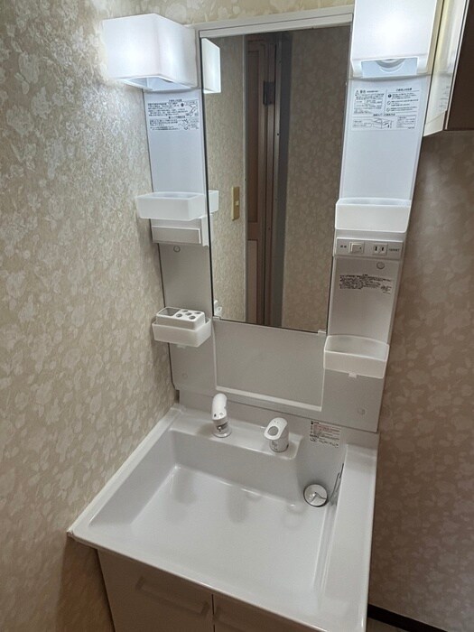 物件内観写真12　(洗面)