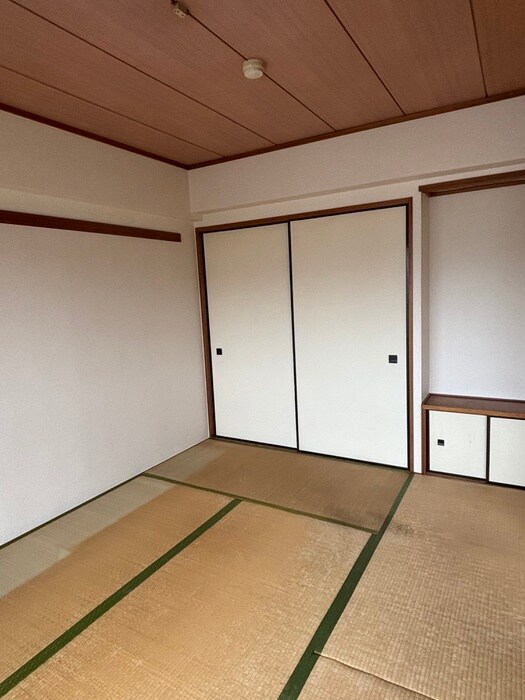 物件内観写真22　(居室)