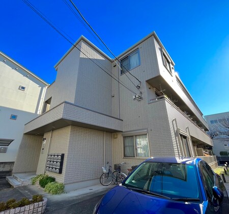 メルヴェイユＩＺＵＭＩ外観写真