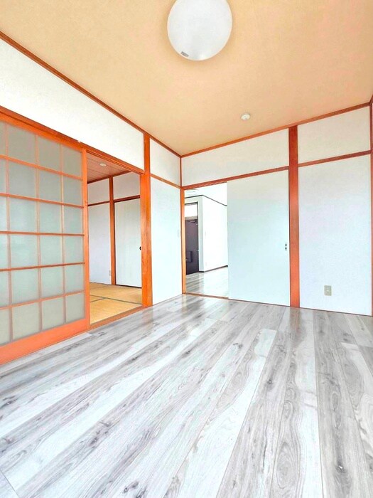 物件内観写真7　(居室)