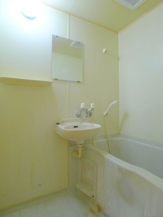 物件内観写真13　(バス／シャワールーム等)