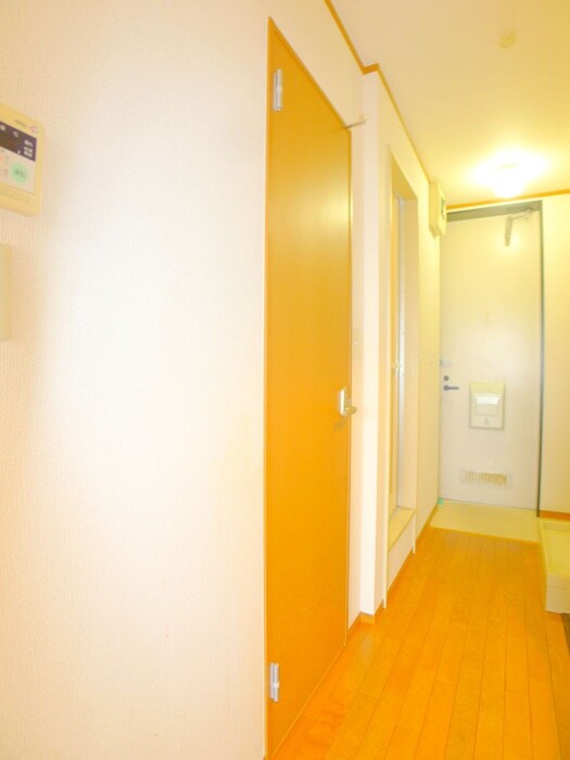 物件内観写真20　(廊下)