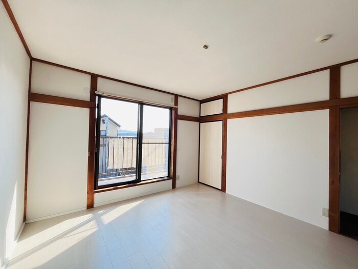 物件内観写真8　(居室)