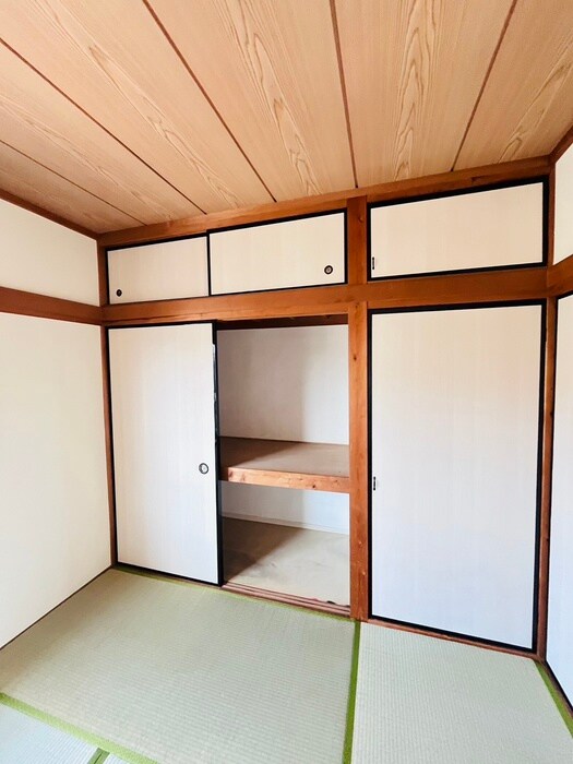 物件内観写真11　(収納)