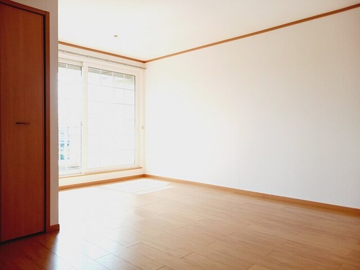 物件内観写真5　(居室)