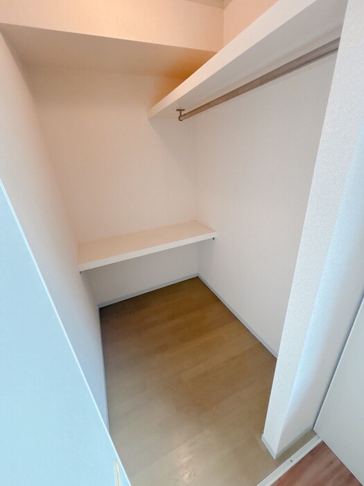 物件内観写真10　(収納)