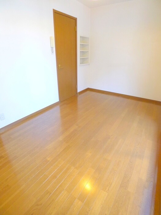 物件内観写真5　(居室)