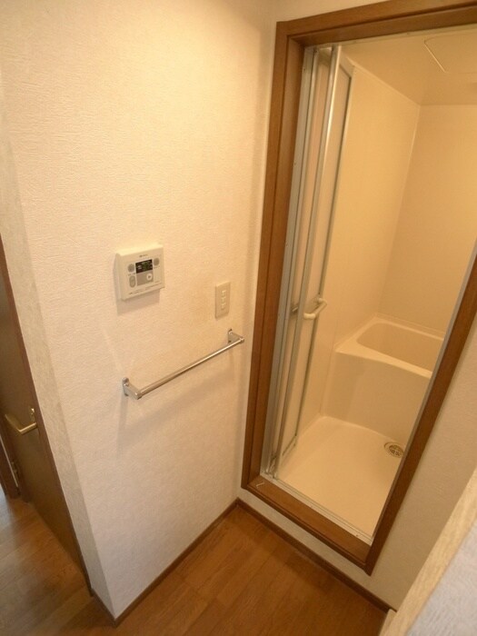 物件内観写真8　(バス／シャワールーム等)