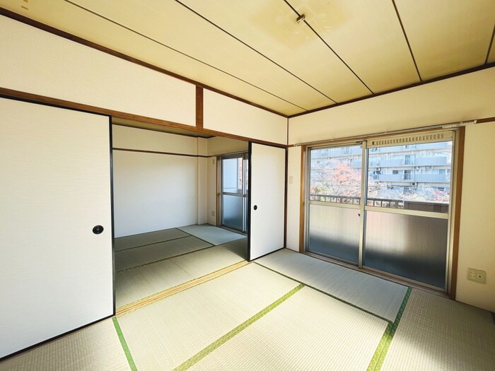 物件内観写真8　(居室)