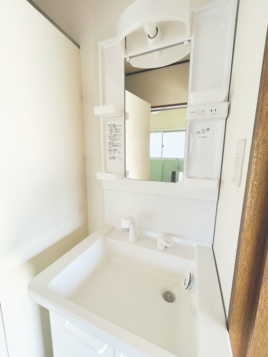 物件内観写真14　(洗面)