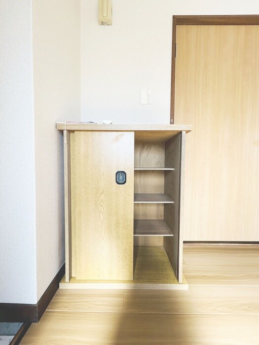 物件内観写真18　(靴箱)