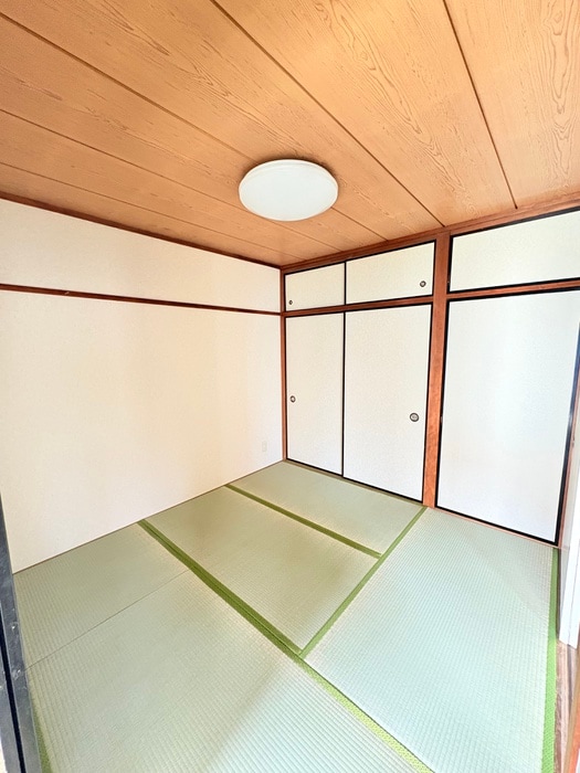 物件内観写真8　(居室)