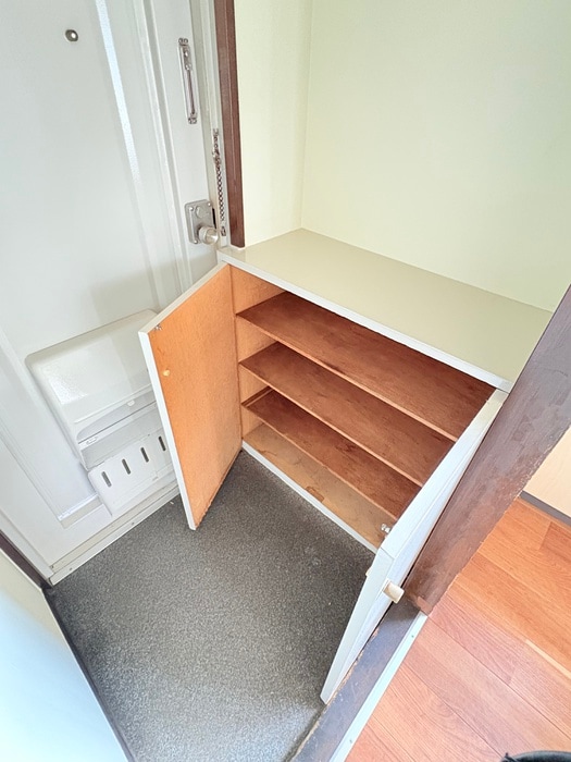 物件内観写真18　(靴箱)