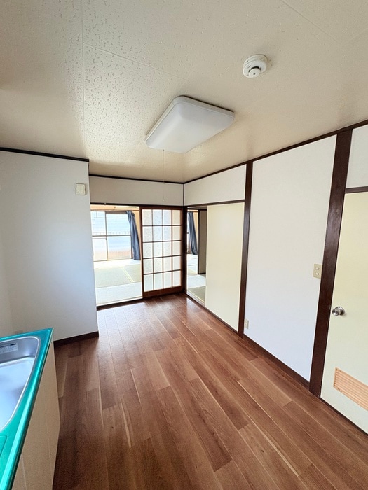 物件内観写真19　(廊下)