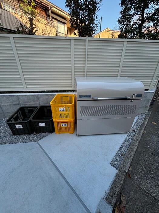 物件外観写真4　(建物設備)