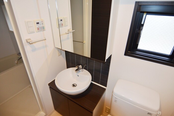 物件内観写真12　(洗面)