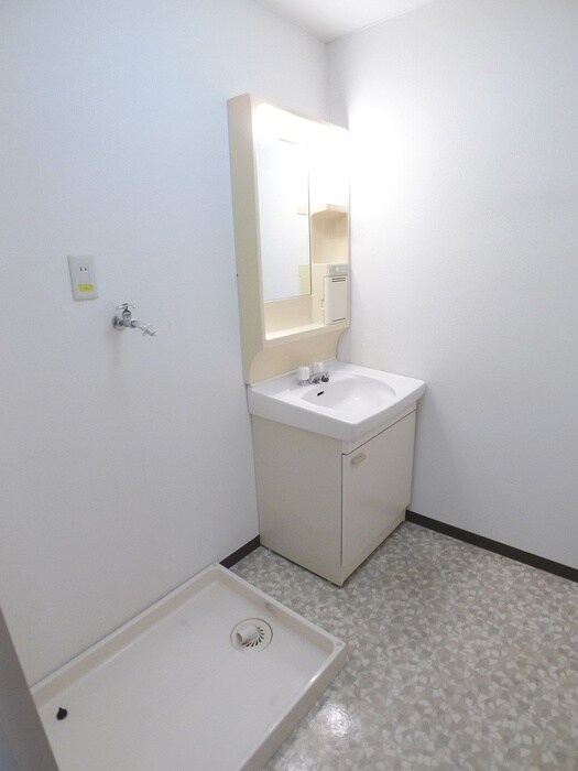 物件内観写真9　(洗面)