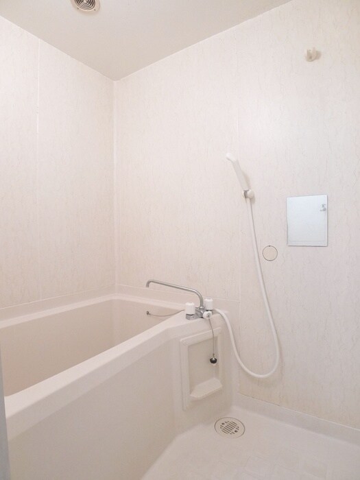 物件内観写真13　(バス／シャワールーム等)