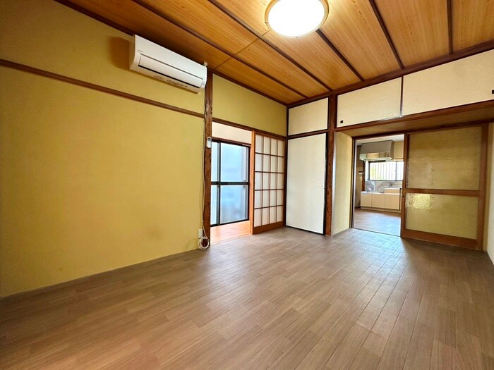 物件内観写真6　(居室)