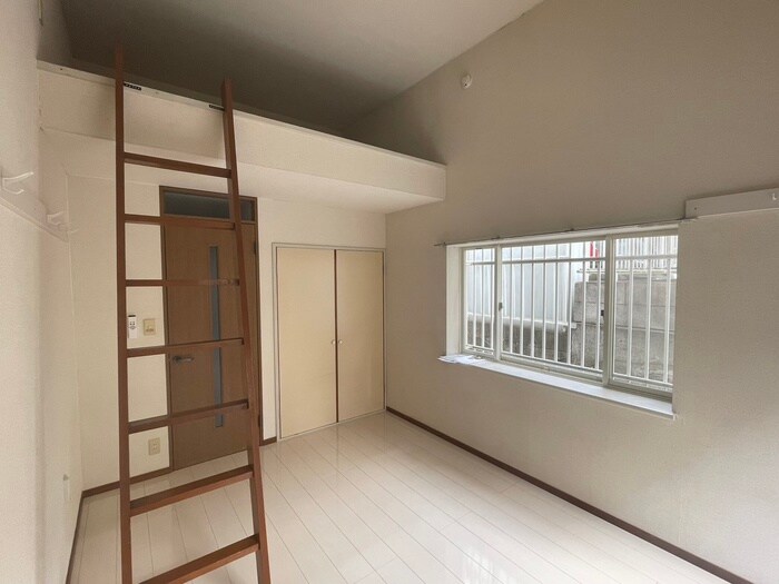 物件内観写真5　(居室)