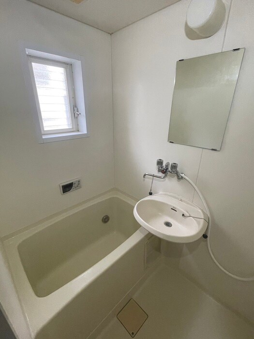 物件内観写真12　(バス／シャワールーム等)