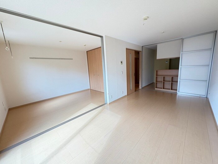 物件内観写真9　(居室)