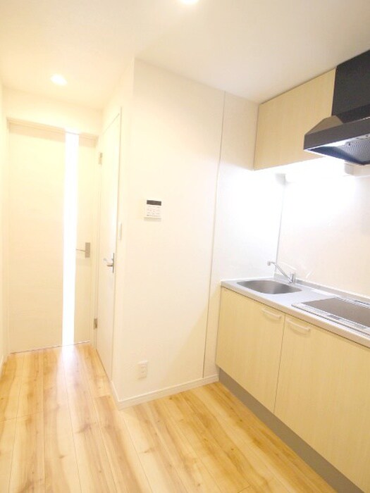 物件内観写真11　(廊下)