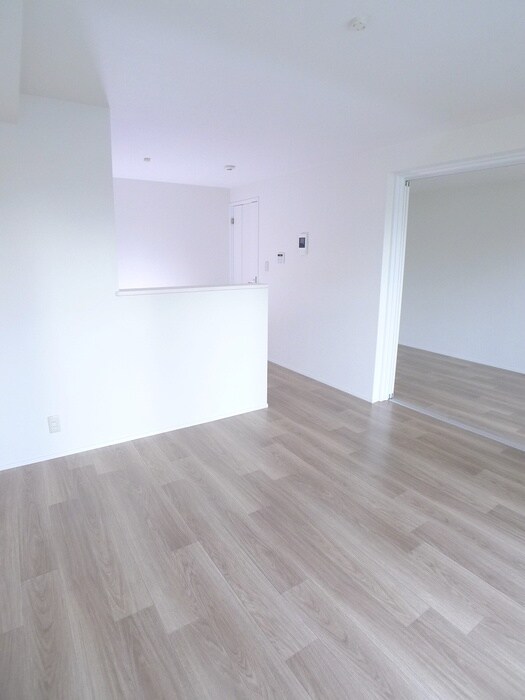 物件内観写真6　(居室)