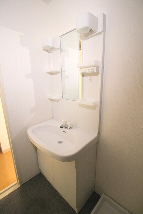 物件内観写真13　(洗面)