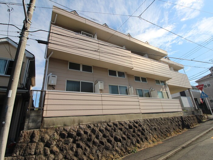 物件外観写真1　(外観写真)