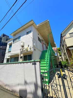 ワイズフラットⅡ外観写真