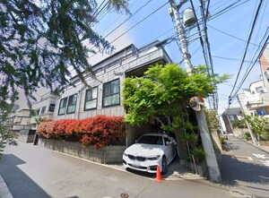 クローバー外観写真