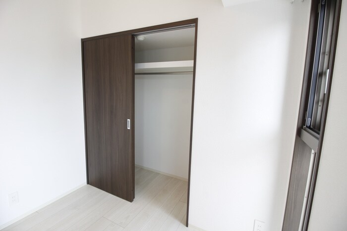 物件内観写真10　(収納)